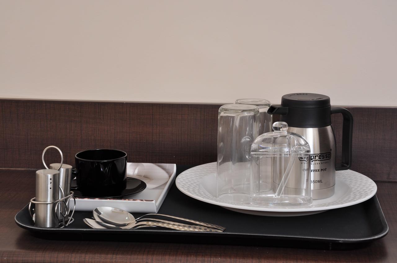 Almas Inn Hotels & Resorts 钦奈 外观 照片